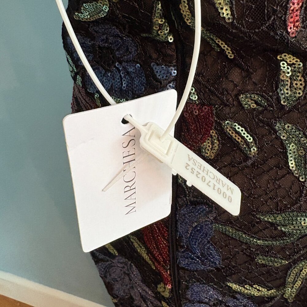 NWT Marchesa Notte Sleeveless Halter Embroidered & Sequin Gown. Size 16 - Picture 4 of 8